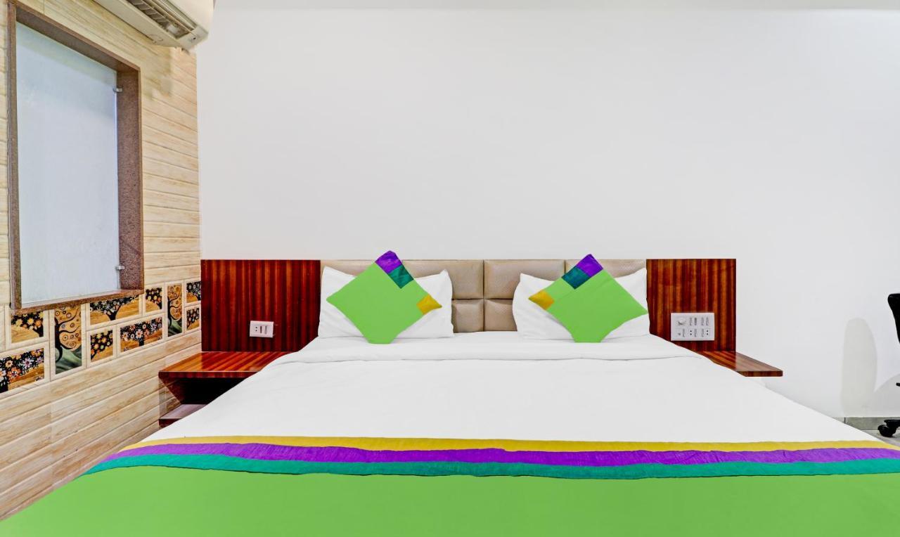 Treebo Taj Dream Hotel Agra  Exterior foto